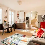 Welcome to Montmartre !